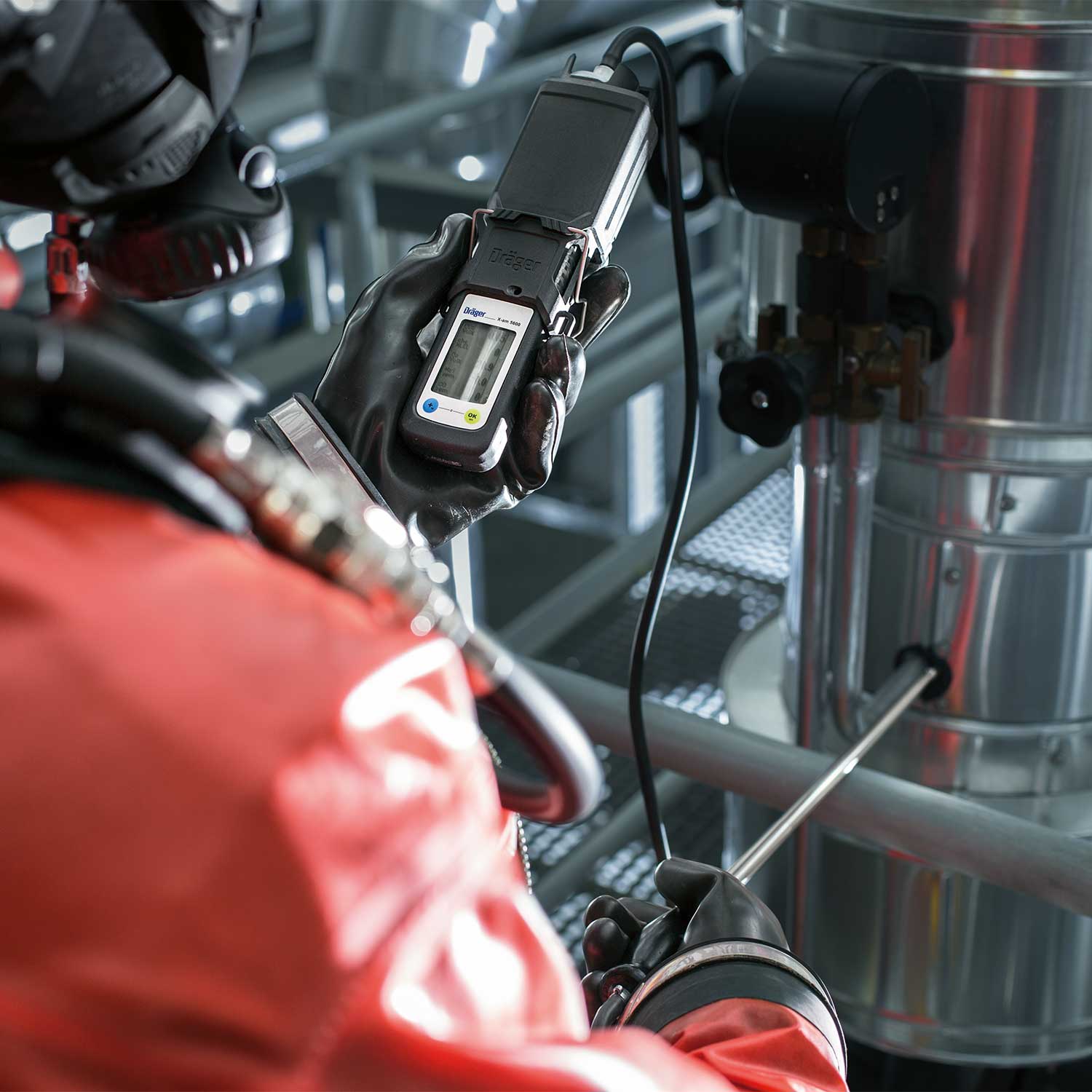 Gaswarngeraete_Draeger_X-am_Pumpe_Anwendung-Industrie-6