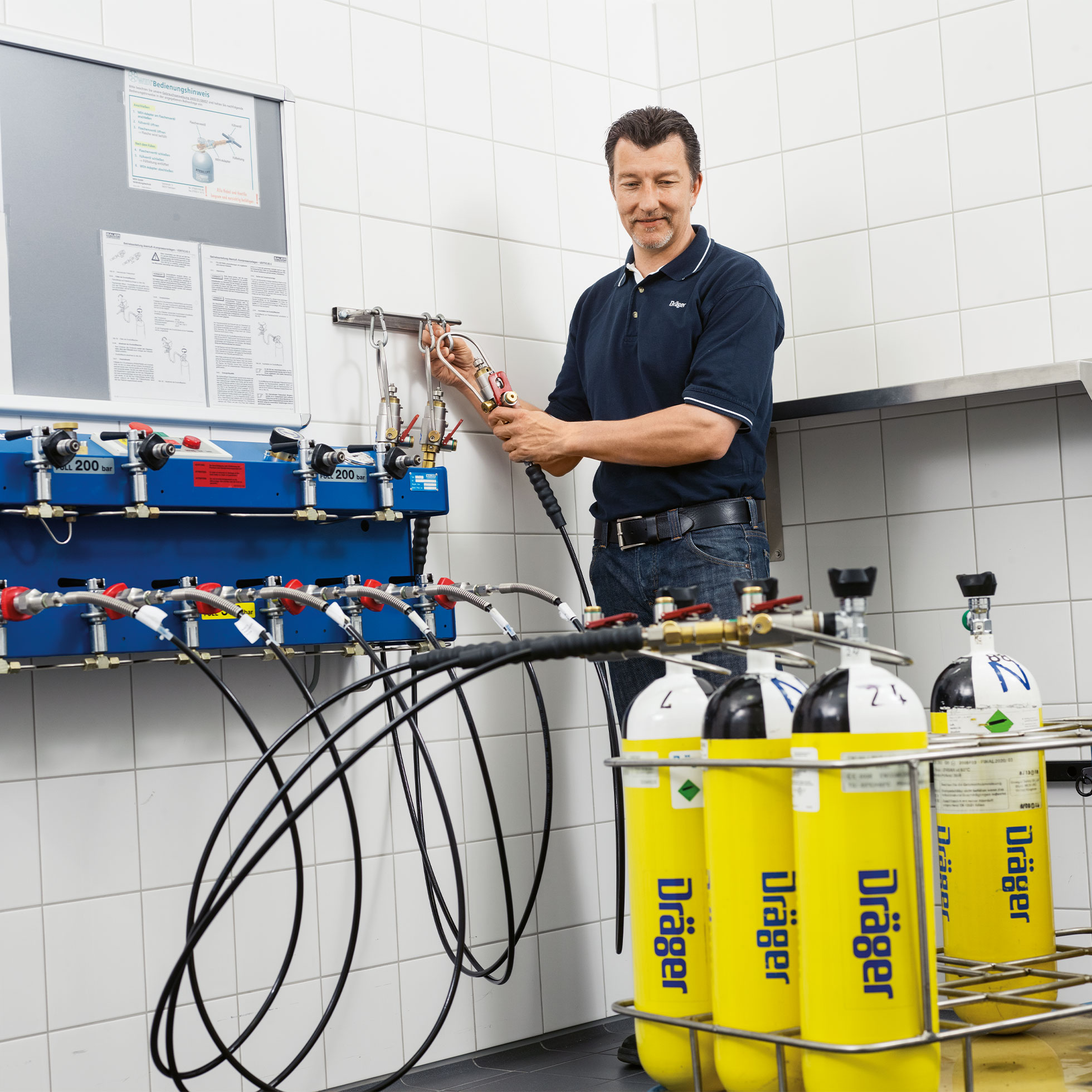 Atemschutz_Draeger_Druckluftflasche_2