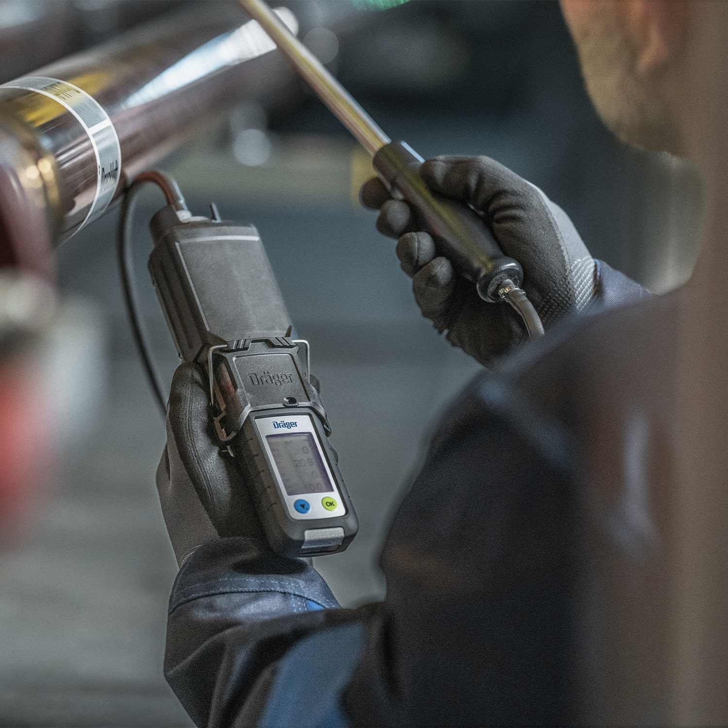 Gaswarngeraete_Draeger_X-am_Pumpe_Anwendung-Industrie
